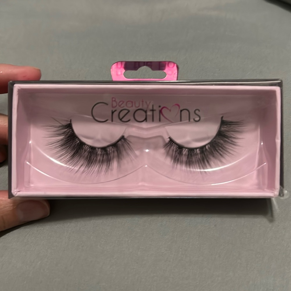 Lash bundle
